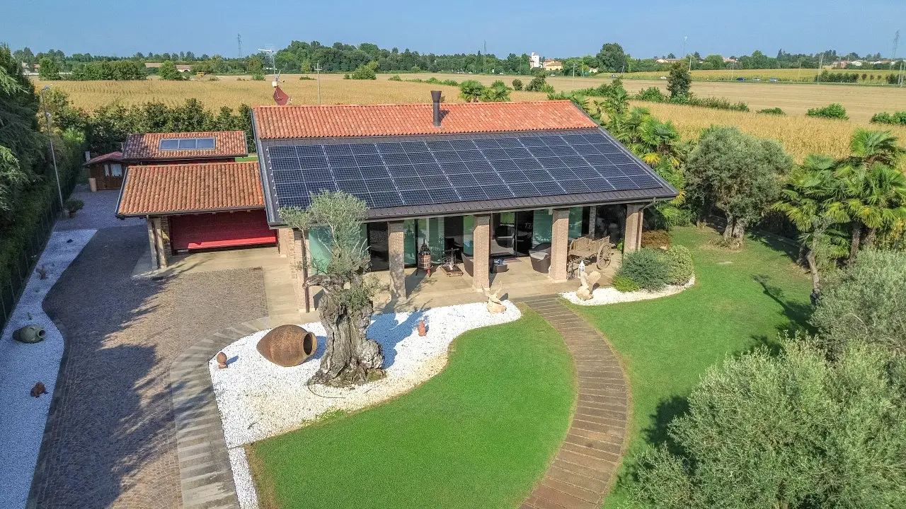 Villa di lusso con giardino nel cuore di Abano Terme